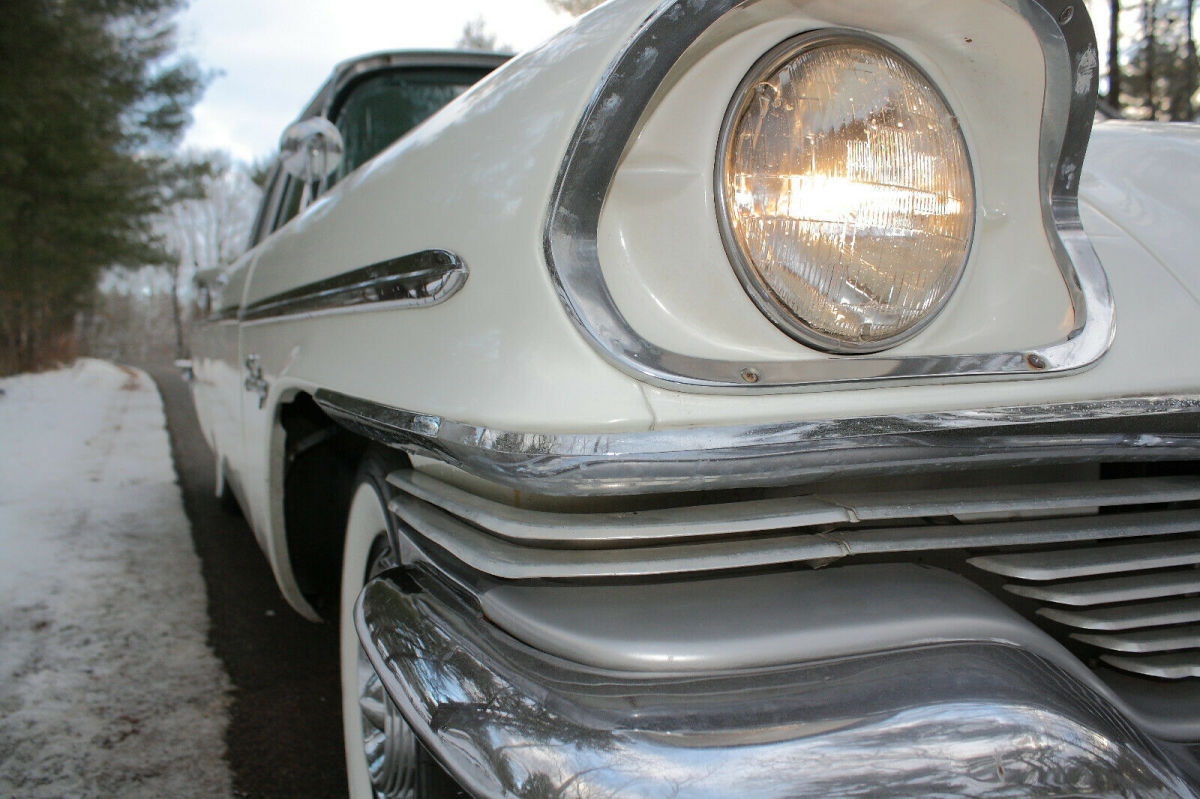 1957 Chrysler Saratoga - photo 7