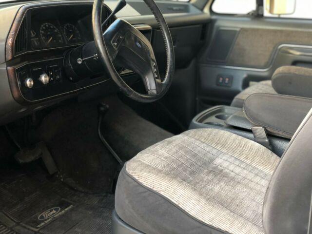 1990 Ford Bronco - photo 7