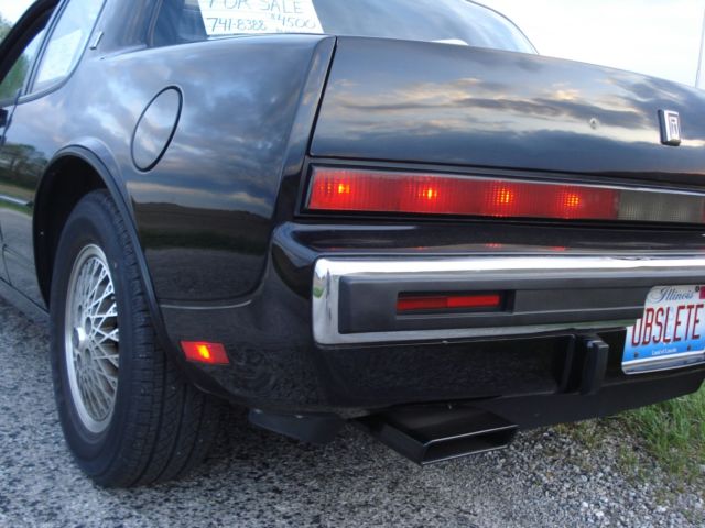 1989 Oldsmobile Toronado Trofeo Coupe 2-Door - photo 4