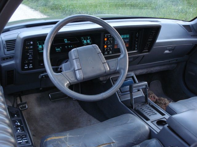1989 Oldsmobile Toronado Trofeo Coupe 2-Door - photo 9