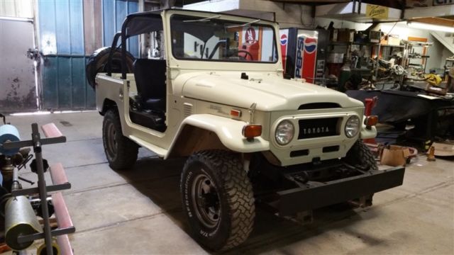 1972 Toyota Land Cruiser FJ40 - photo 10
