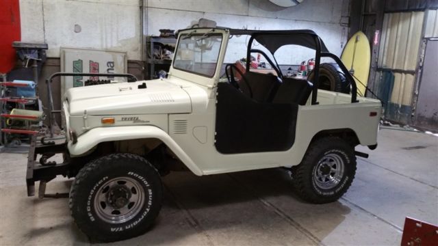 1972 Toyota Land Cruiser FJ40 - photo 4
