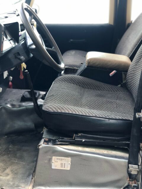 1993 Land Rover Defender Santana 2500DL - photo 7