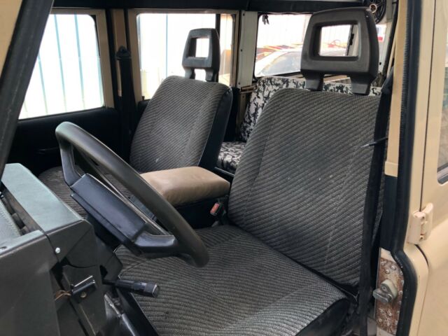1993 Land Rover Defender Santana 2500DL - photo 8