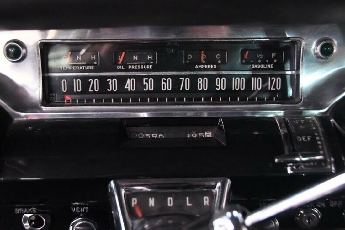 1957 Buick Super Riviera - photo 6
