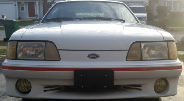 1988 Ford Mustang GT - photo 4