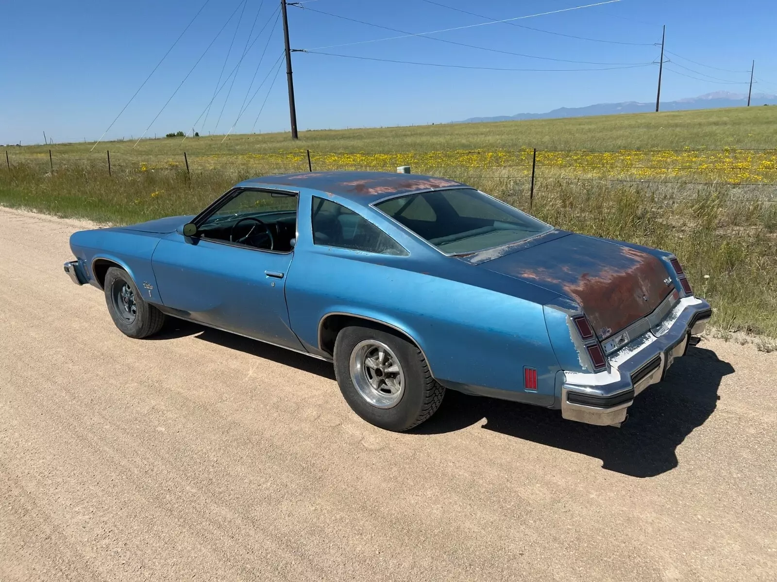 1975 Oldsmobile Cutlass S - photo 3