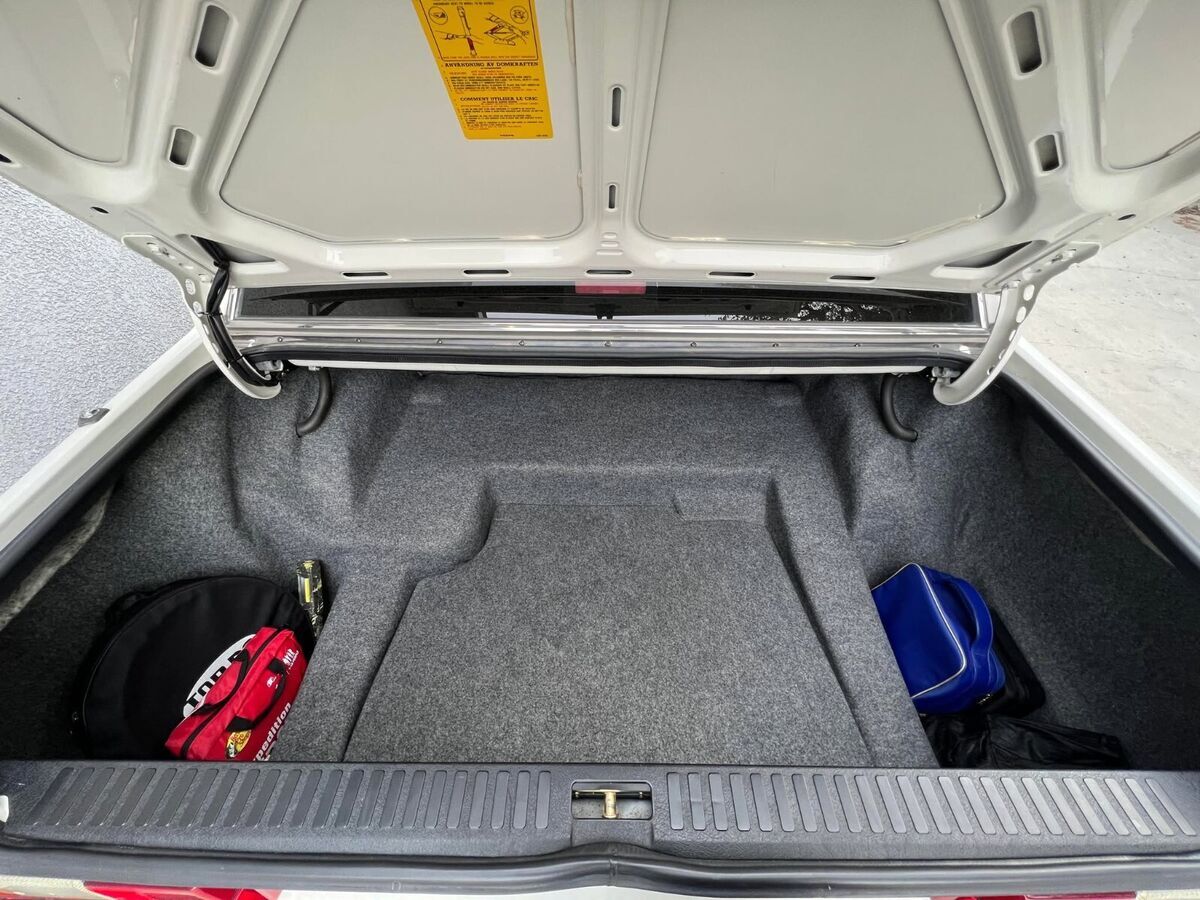 1989 Volvo 740 - photo 10