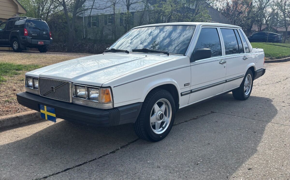 1989 Volvo 740 - photo 2