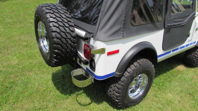 1978 Jeep® CJ-7 258 CI 6-CYLINDER ENGINE/3 SPEED TRANSMISSION - photo 12