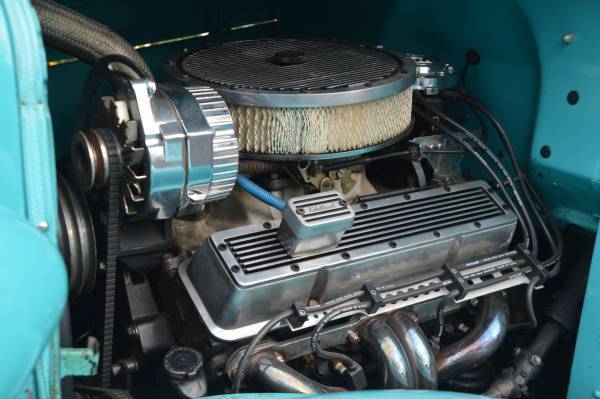 1935 Chevrolet 2 door sedan - photo 4