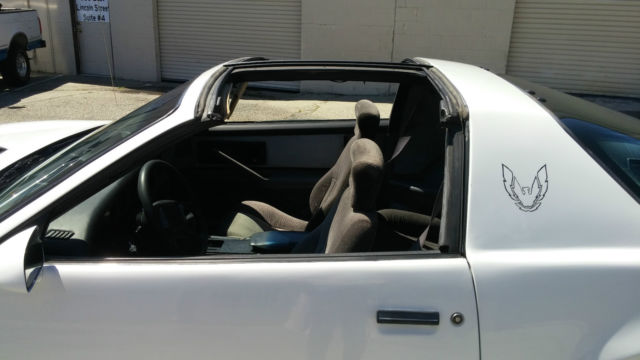 1988 Pontiac Firebird Formula - photo 10
