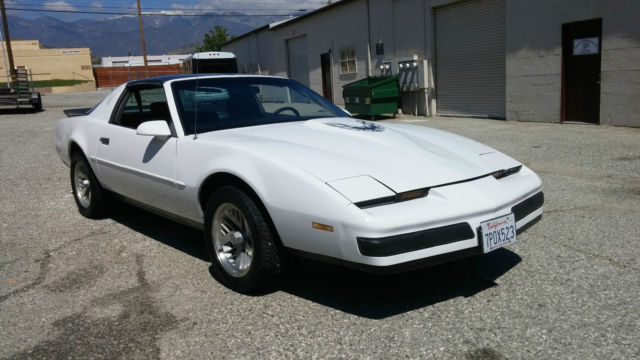 1988 Pontiac Firebird Formula - photo 3