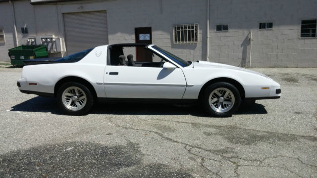 1988 Pontiac Firebird Formula - photo 4