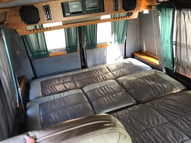 1994 Chevrolet G20 Van DELUXE GENEVA - photo 11