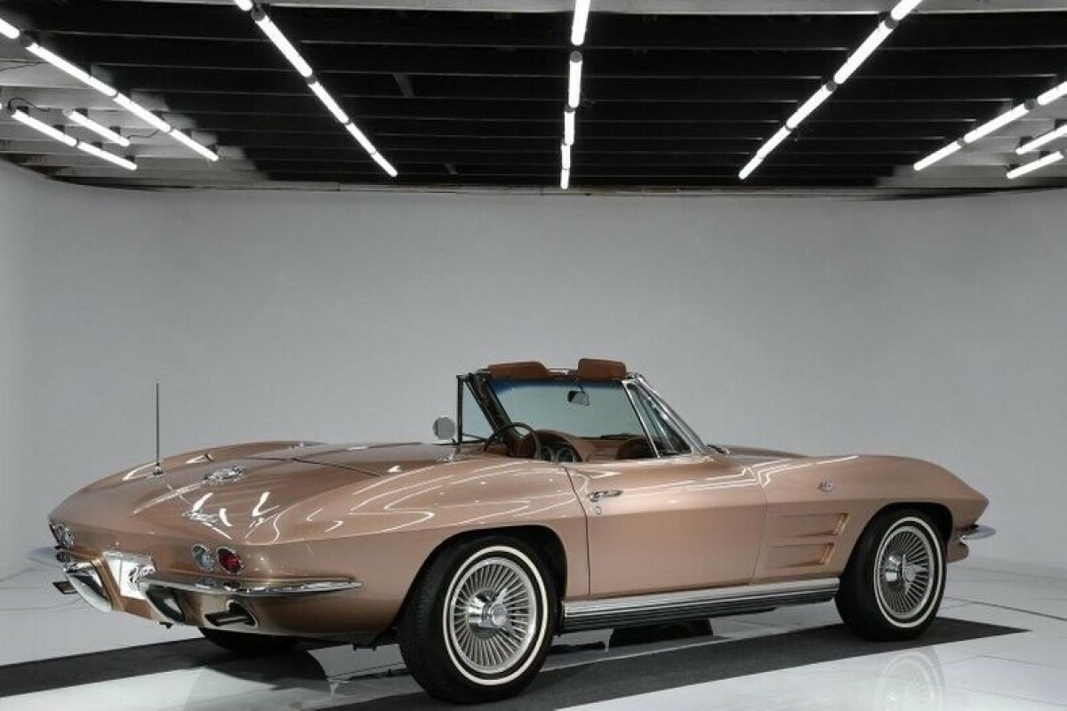 1964 Chevrolet Corvette - photo 3