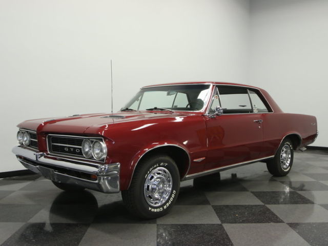 #'S MATCH 389, TRI-POWER, FULL RESTO, LASER STRAIGHT, NEW INTERIOR, PHS DOCS! 1964 Pontiac GTO