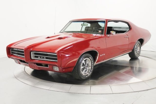 #'s match 400 V-8 | #'s match Muncie 4-Speed! | Hideaways | Excellent Condition! 1969 Pontiac GTO