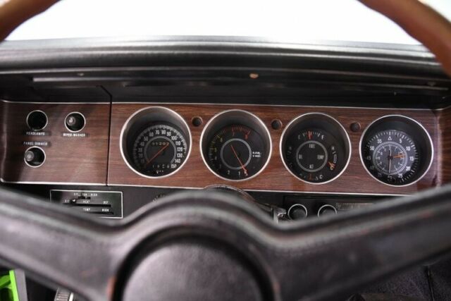 1971 Dodge Challenger R/T - photo 2