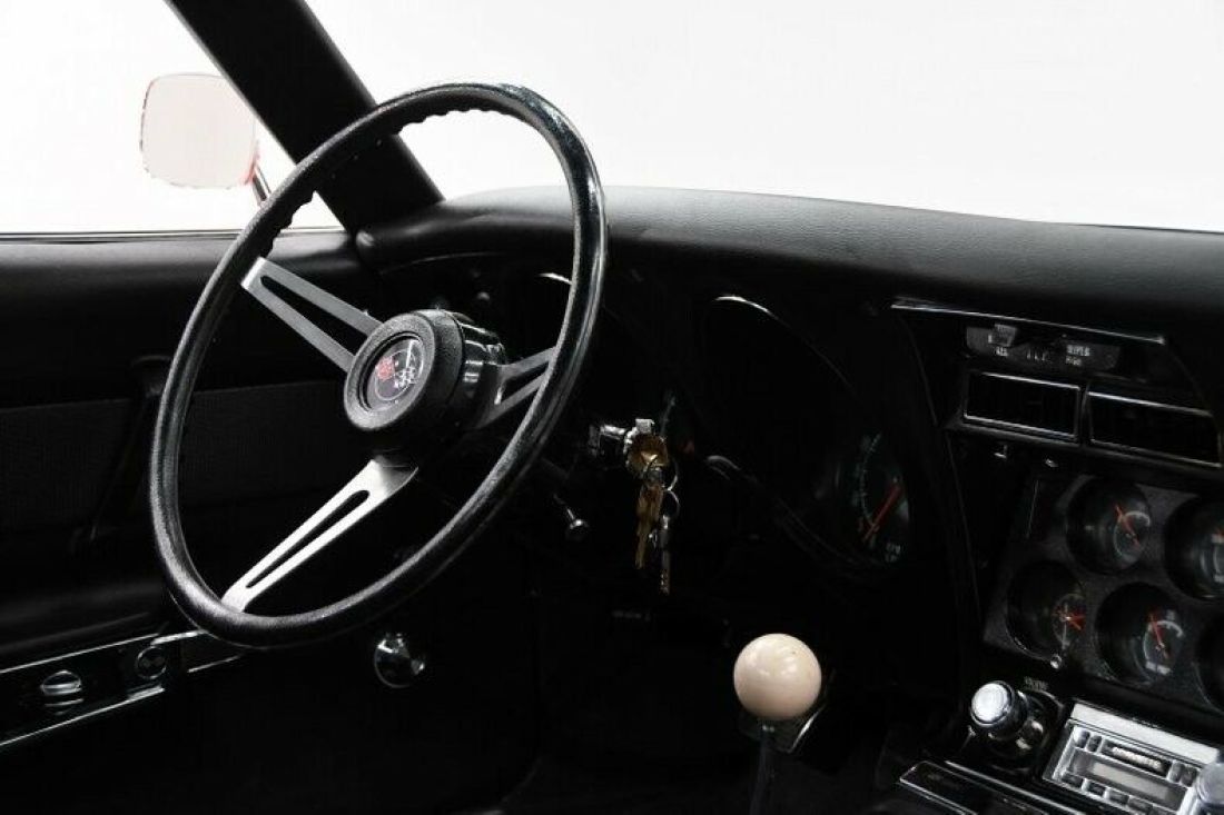 1969 Chevrolet Corvette - photo 10
