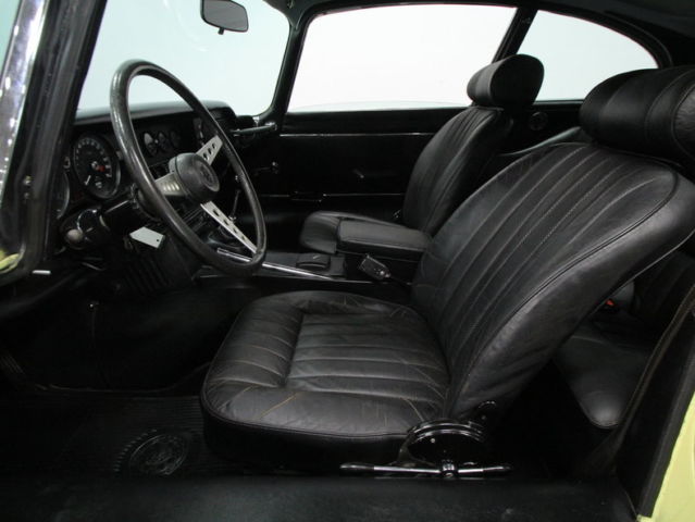 1972 Jaguar E-Type 2+2 V12 - photo 4