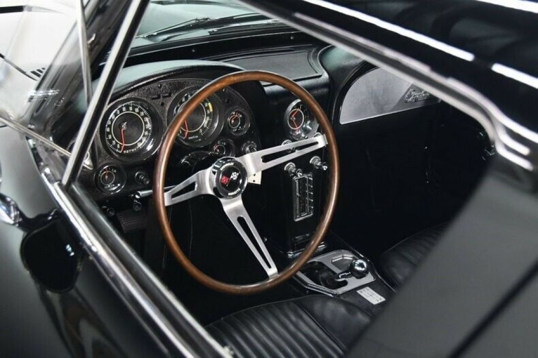 1964 Chevrolet Corvette - photo 2