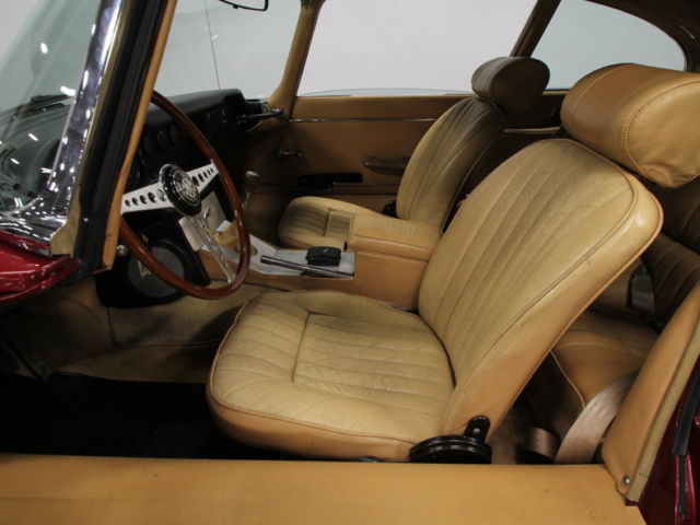 1970 Jaguar E-Type 2+2 - photo 4