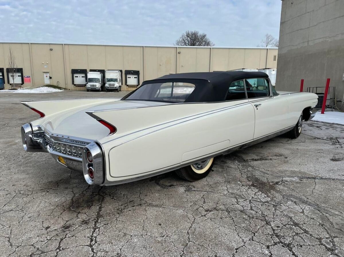 1960 Cadillac Eldorado Biarritz Convertible - photo 7