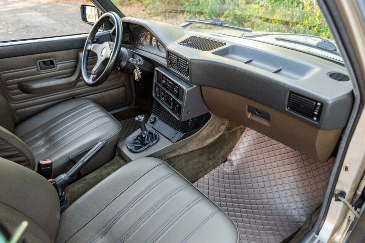 1984 BMW 5-Series - photo 12