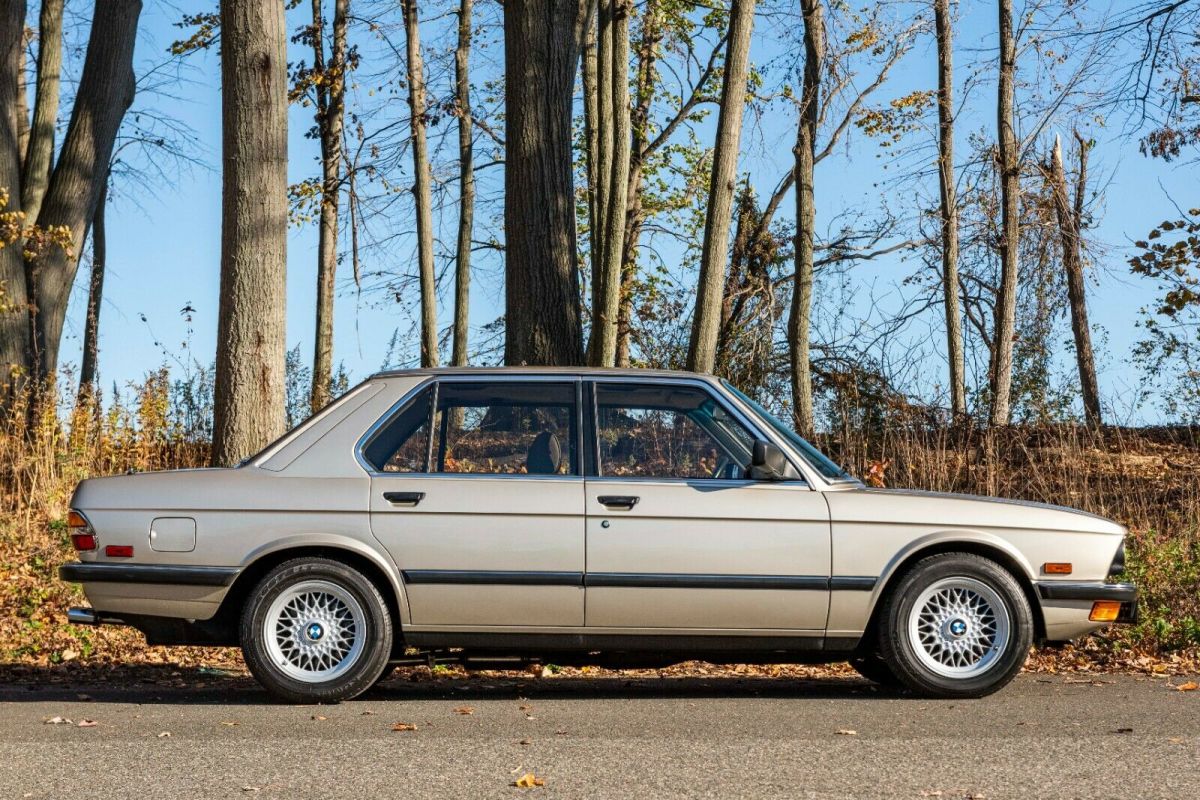 1984 BMW 5-Series - photo 2