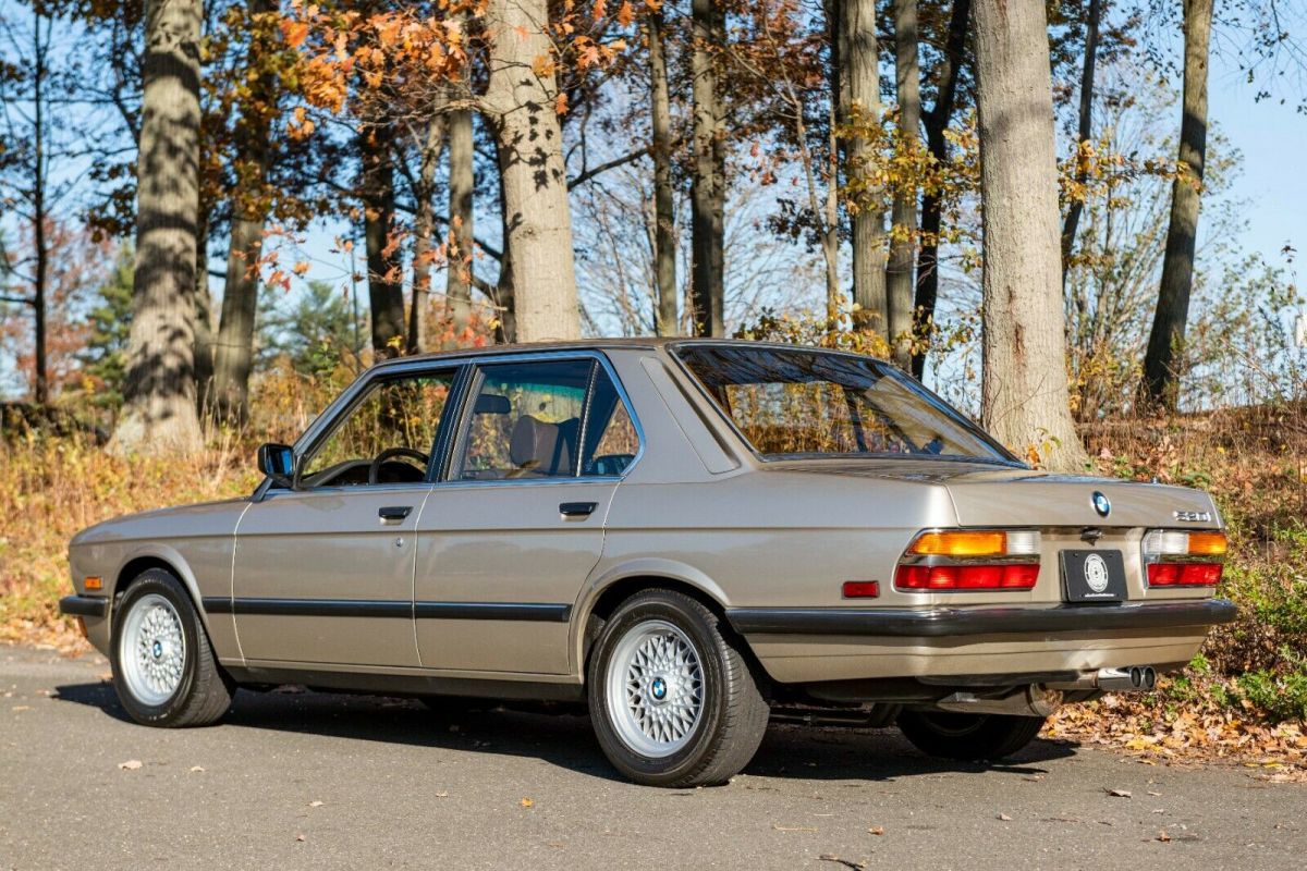 1984 BMW 5-Series - photo 5