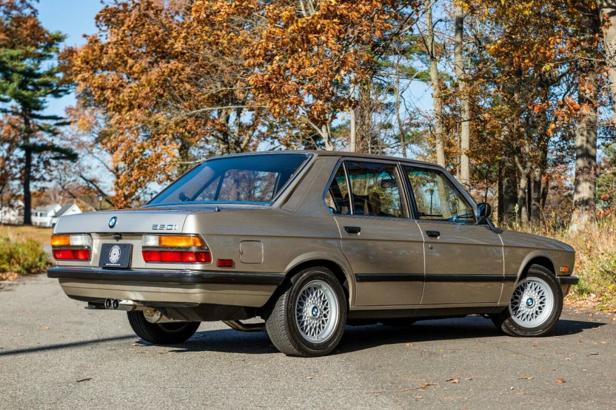1984 BMW 5-Series - photo 8