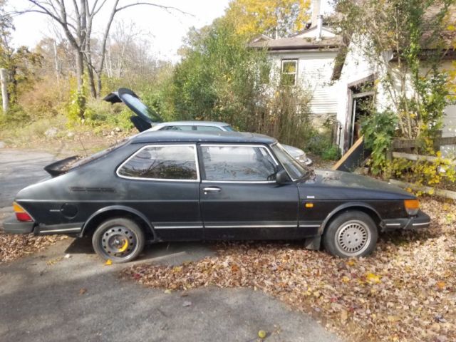 1986 Saab 900 - photo 2