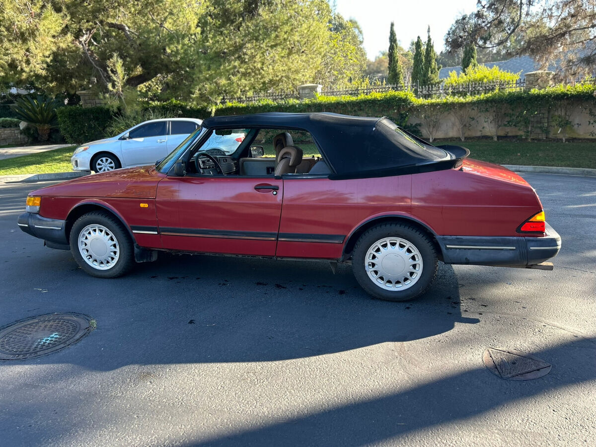 1989 Saab 900 - photo 4