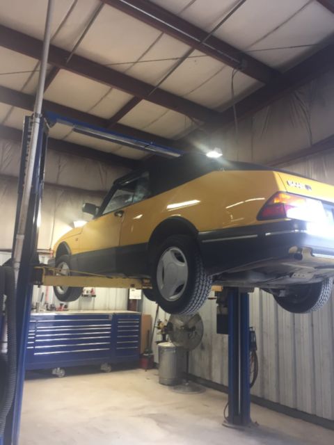 1991 Saab 900 Se - photo 2