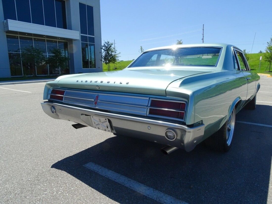 1965 Oldsmobile Cutlass F85 - photo 11