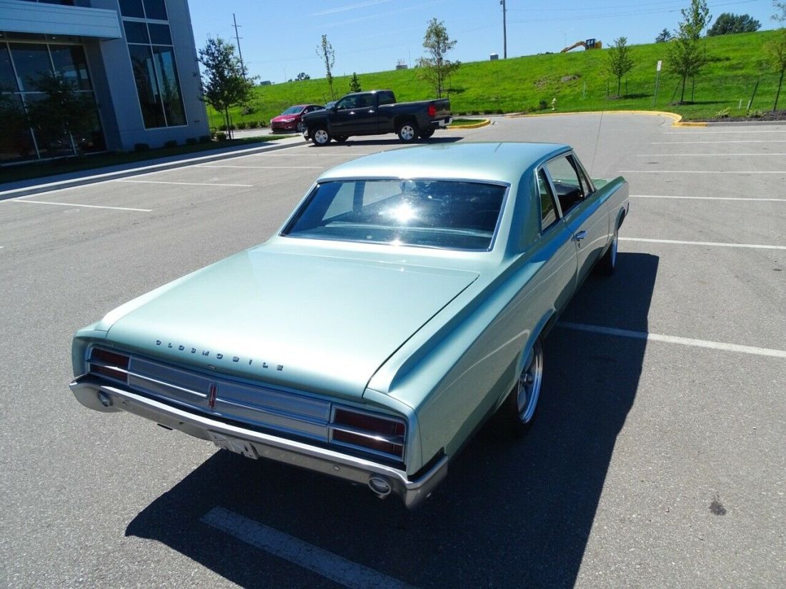 1965 Oldsmobile Cutlass F85 - photo 7