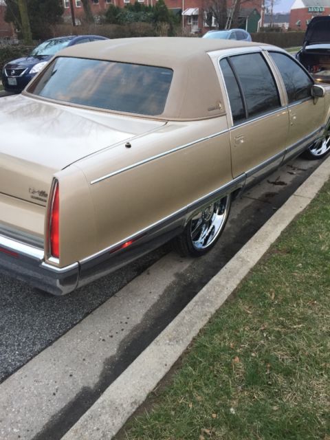 1993 Cadillac Fleetwood Brougham - photo 12