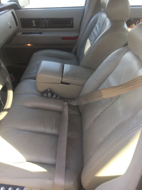 1993 Cadillac Fleetwood Brougham - photo 5