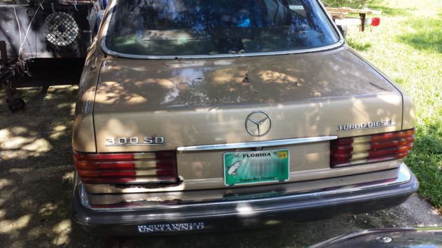 1983 Mercedes-Benz 300-Series - photo 10