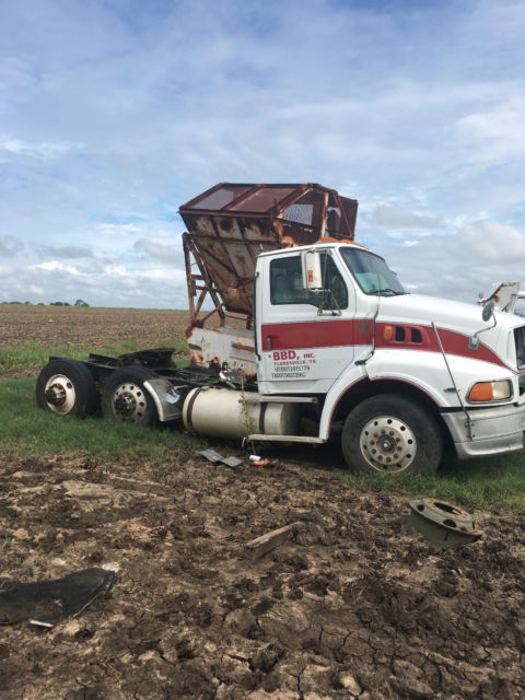 1982 Toyota Tacoma - photo 6