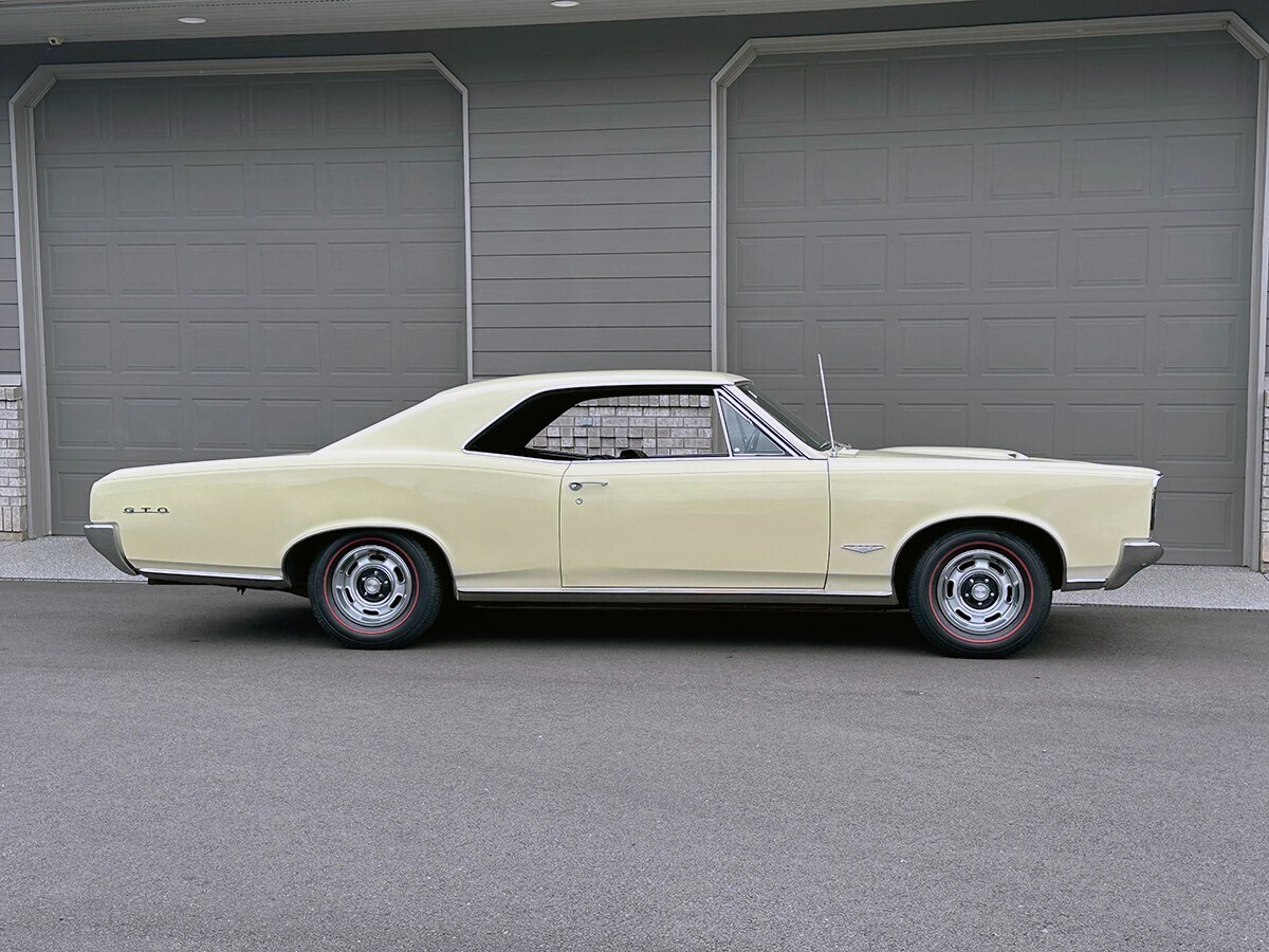 1966 Pontiac GTO - photo 12