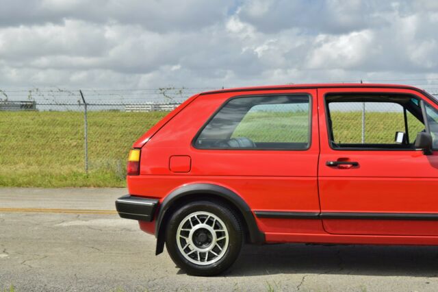 1987 Volkswagen Golf GT MK2 - photo 3