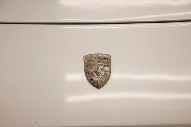 1983 Porsche 944 - photo 12