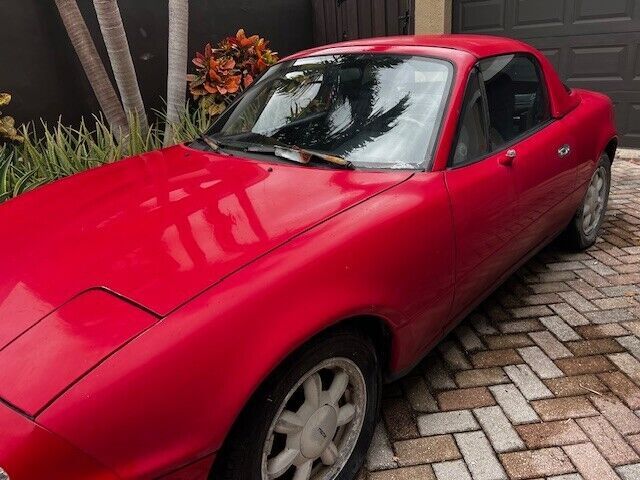 same owner since 1995; special model w power windows, cruise, hardtop. 1990 Mazda MX-5 Miata