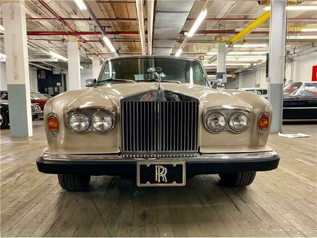 1979 Rolls-Royce Silver Wraith II Saloon - photo 2