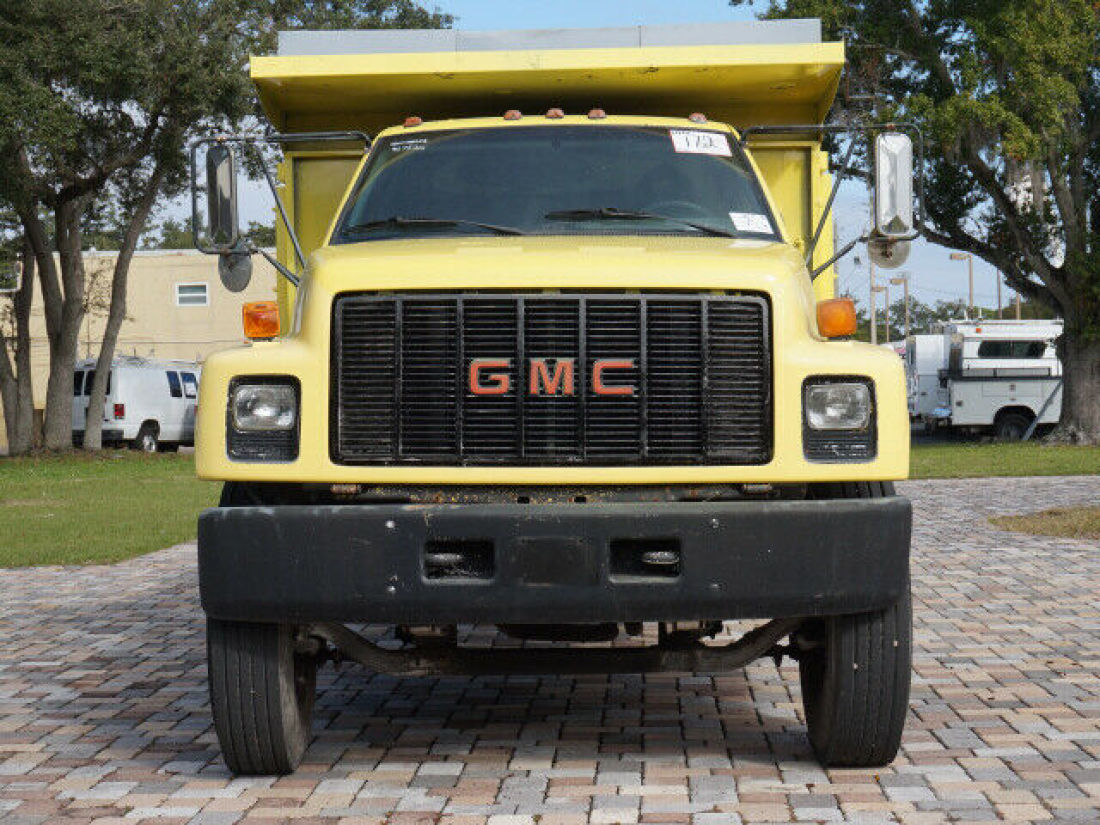 1990 GMC Savava C7000 Dump Truck - photo 9