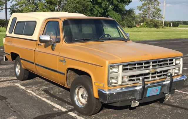 Scottsdale, Rare "Colorado" Color, ALL ORIGINAL, VERY CLEAN, 305 V8 - No Reserve 1985 Chevrolet C-10