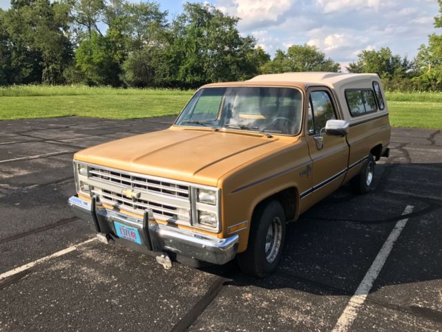 1985 Chevrolet C-10 - photo 3