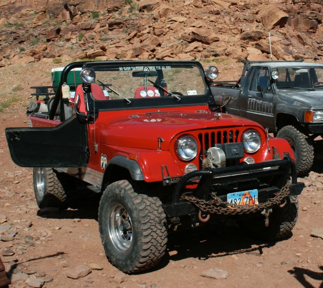1982 Jeep CJ - photo 2